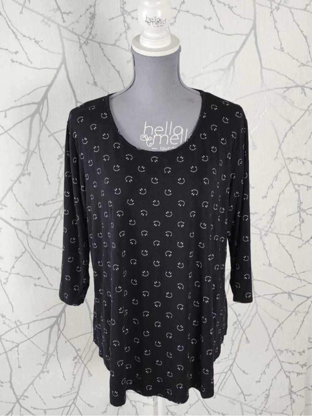 Ivy Rose Black Stretch Jersey Smiley Print Round Neck Top